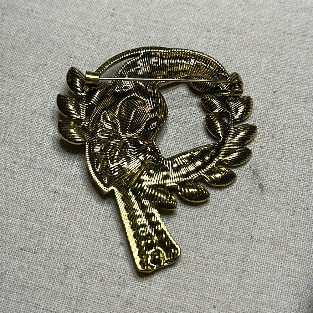 Pin Rainbow Toucan Bird Rhinestone Brooch Pin Tropical Parrot - Picture 3 of 6